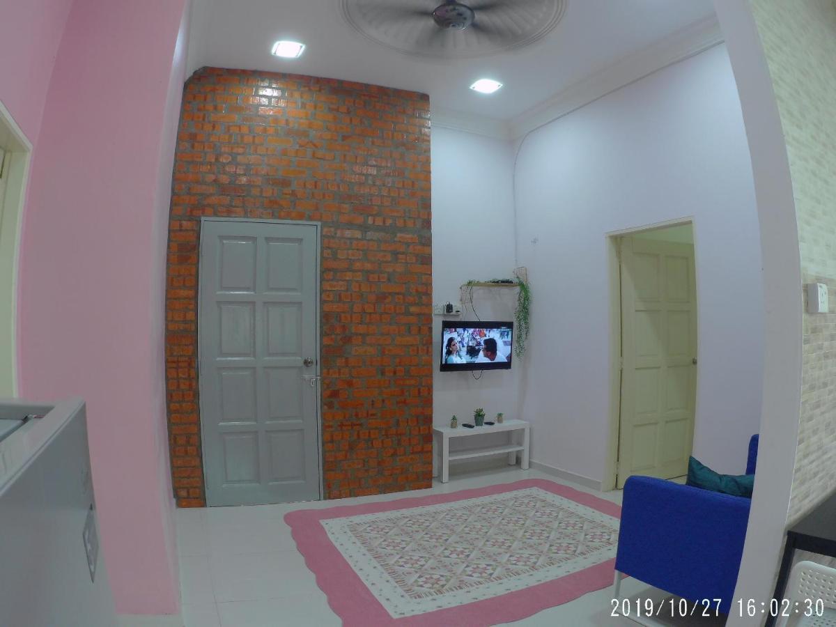 Holiday Homestay 龙运 外观 照片